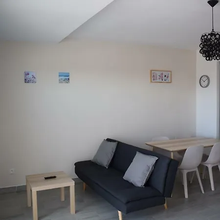 Grand Appartement, Clim, Parking, Plages A Proximite * Porto-Vecchio (Corsica)